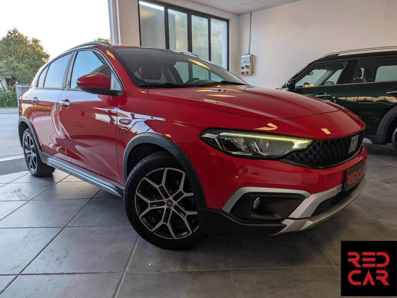 FIAT TIPO CROSS 1.0 5 PORTE Red