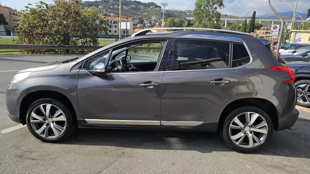 Peugeot 2008 BlueHDi 100 Allure