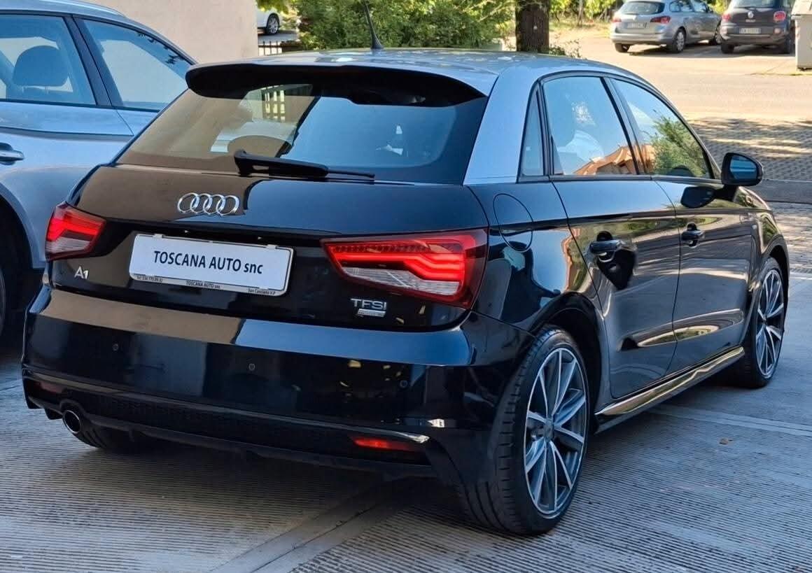 Audi A1 1.0 TFSI ultra S LINE 45.000km