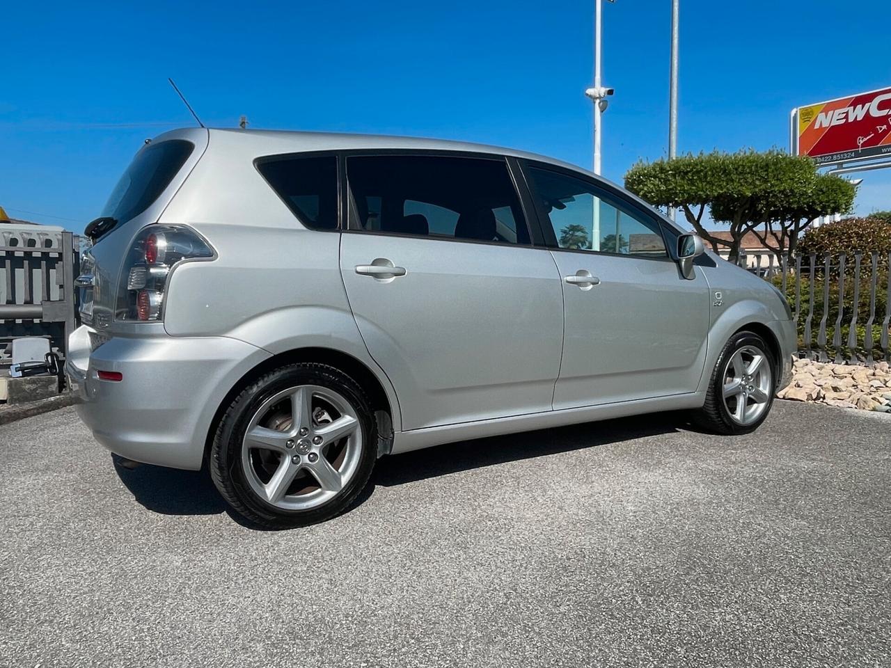 Toyota Corolla Verso 2.2 D-4D Sol 7 posti