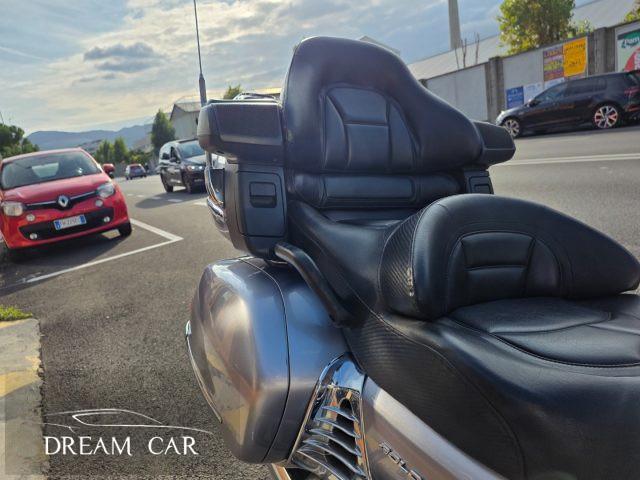 HONDA GL 1800 GOLD WING TOUR - NAVI - AIRBAG - RETROMARCIA