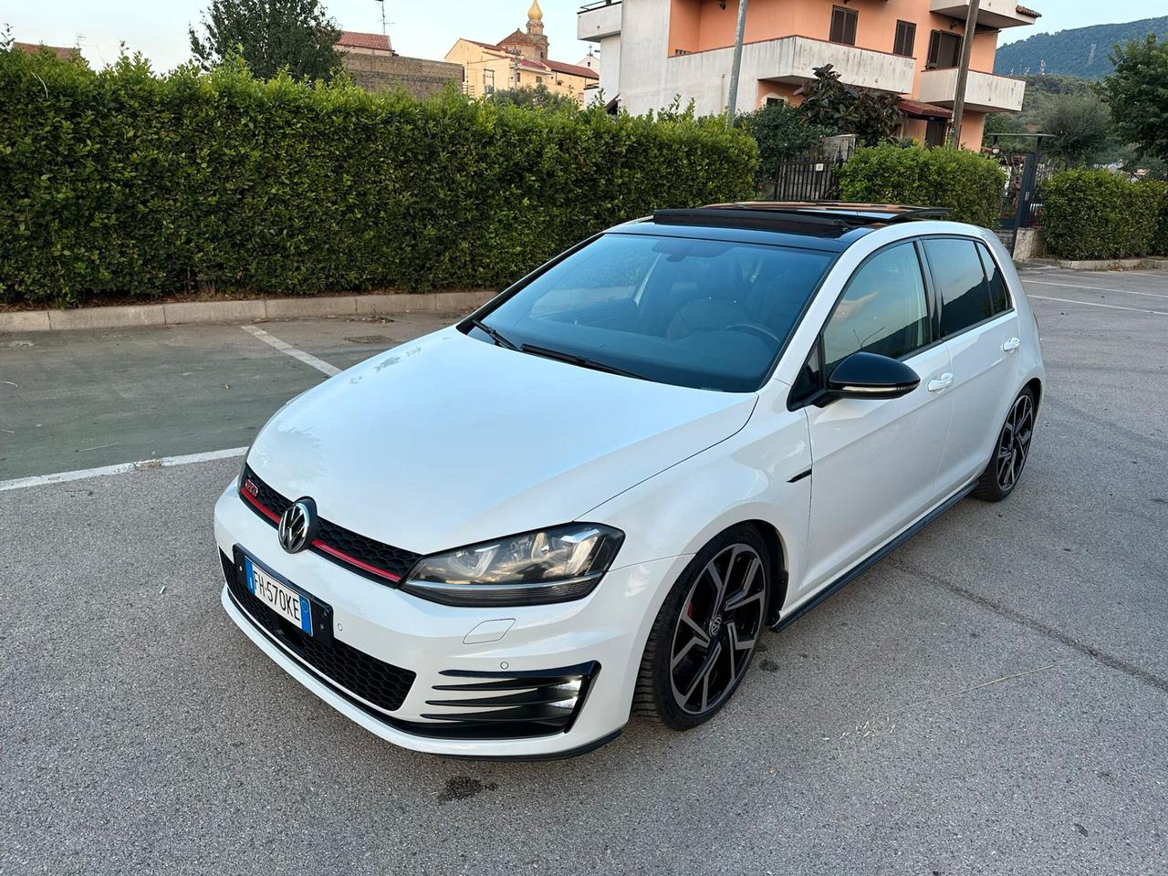 Volkswagen Golf GTD 2.0 TDI DSG 5p. BlueMotion Technology