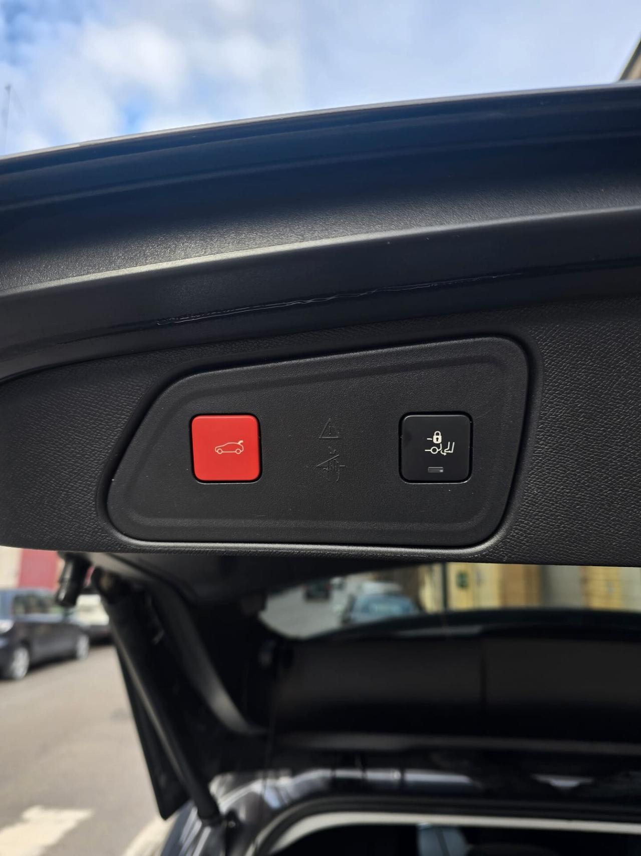 Peugeot 3008 BlueHDi 130 cv Allure