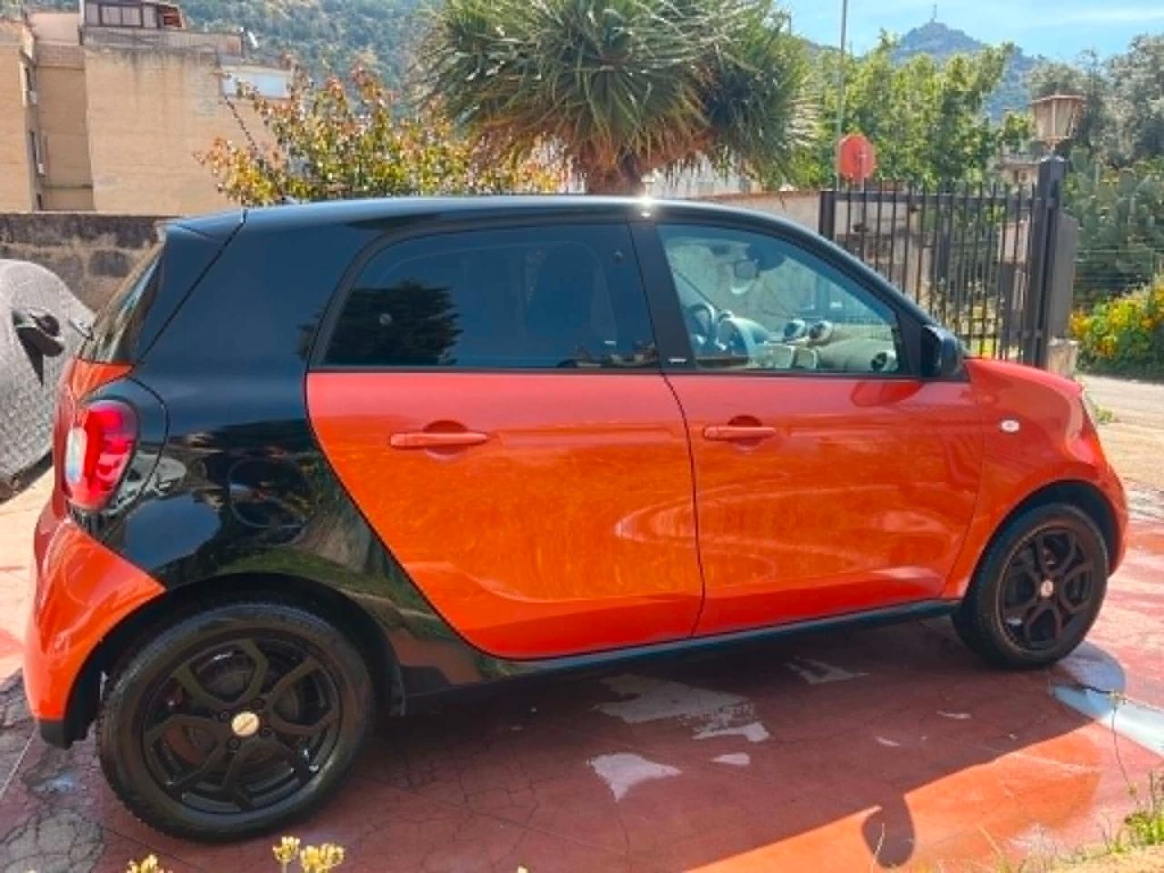 SMART FORFOUR 2015 PASSION 1.0 71CV MANUALE
