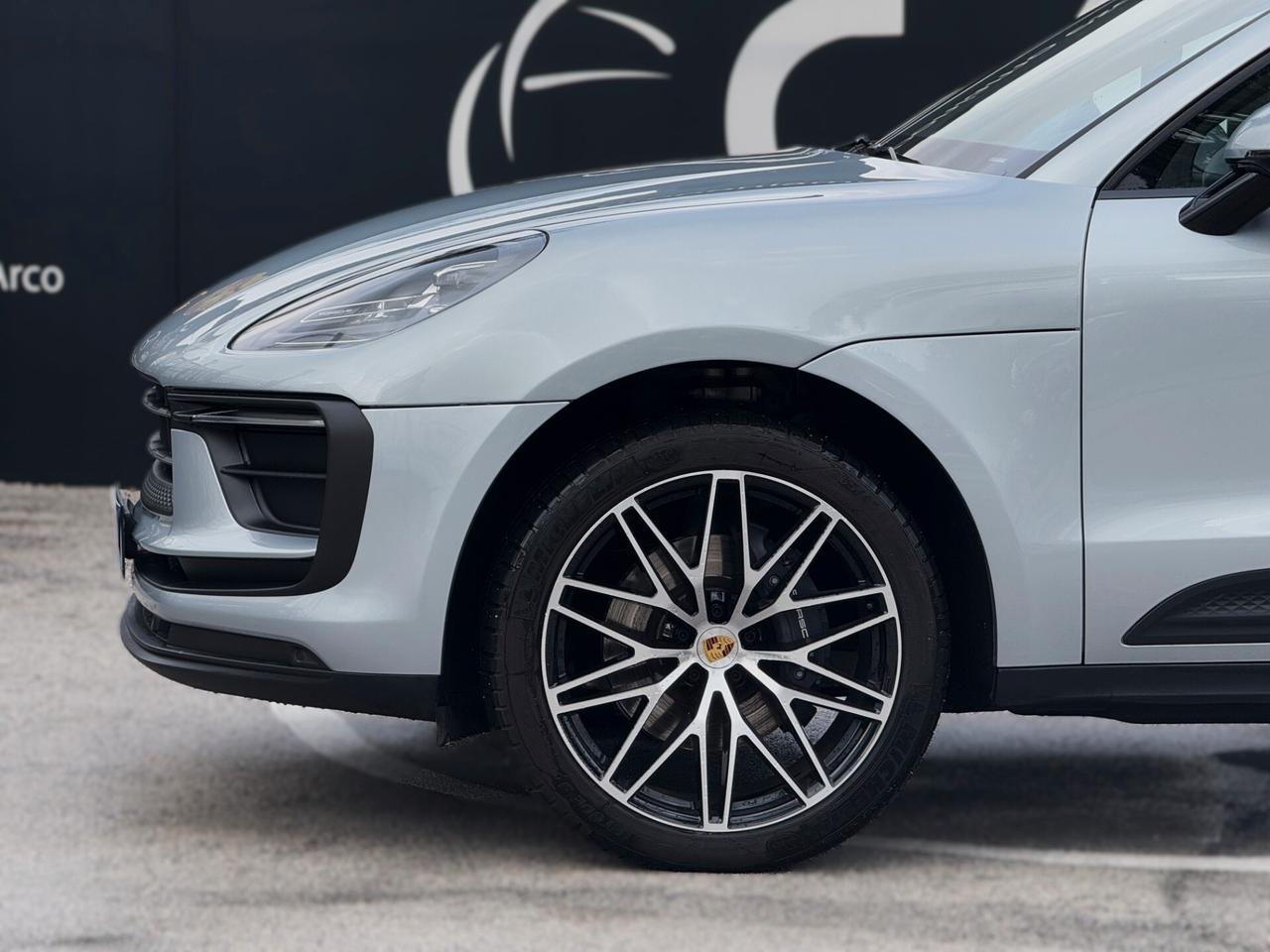 Porsche Macan 2.0 Turbo Benzina 265CV TETTO PASM