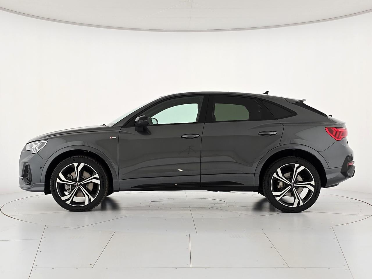 Audi Q3 sportback 40 2.0 tdi s line edition quattro 193cv s-tronic
