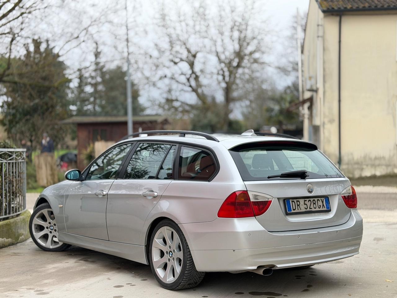 Bmw 318 i cat Touring MSport