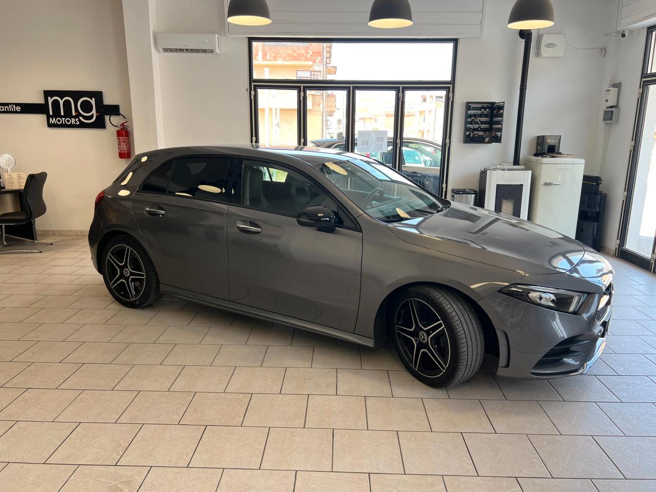Mercedes-benz A 220 d Premium AMG 190CV