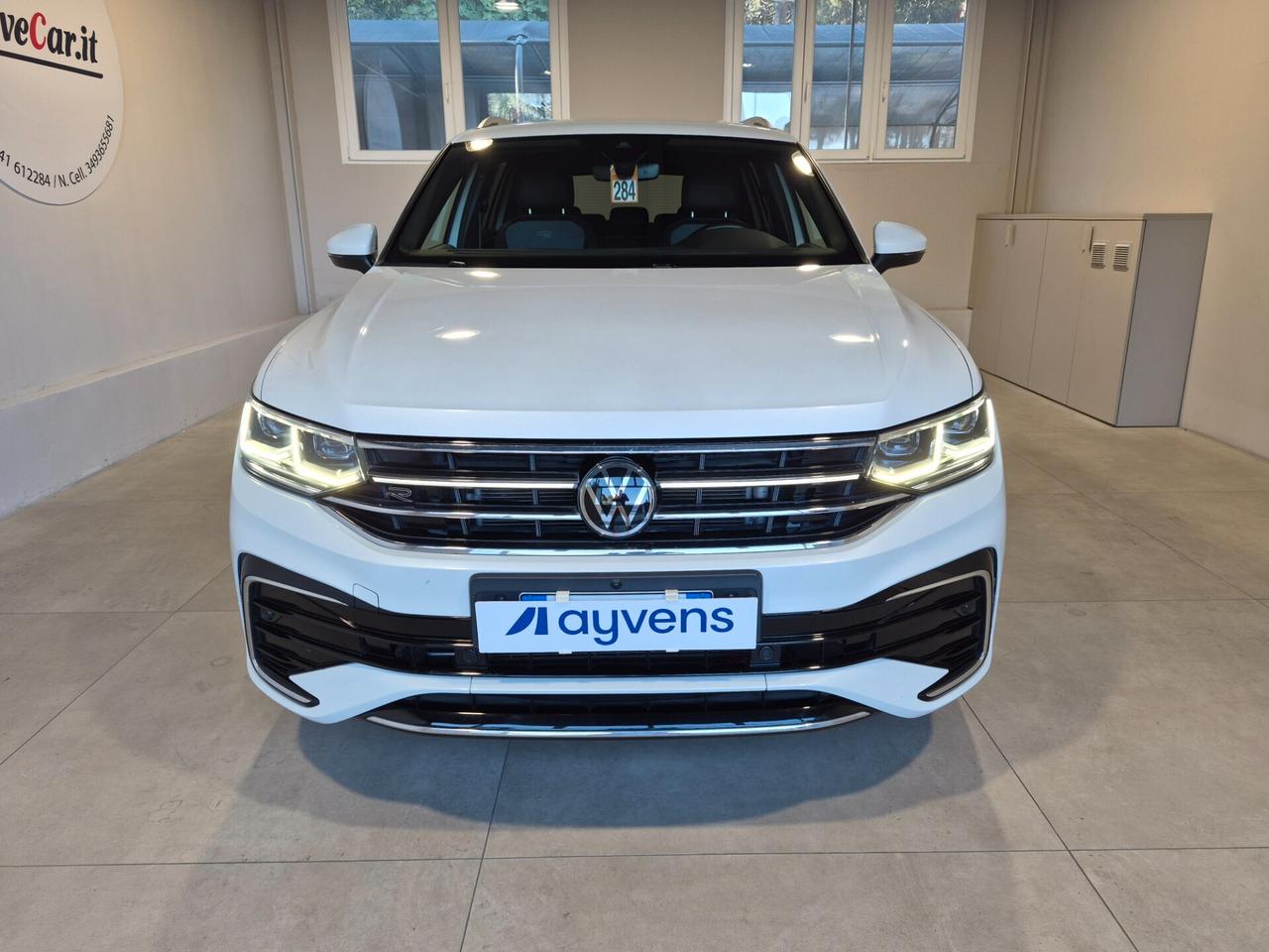 Volkswagen Tiguan ALLSPACE 2.0 TDI R-LINE 4MOTION 7 POSTI DSG LED NAVI APPLE CAR PLAY/ANDROID AUTO 360° ACC C.19 WIRELESS AMBIENT LIGHT