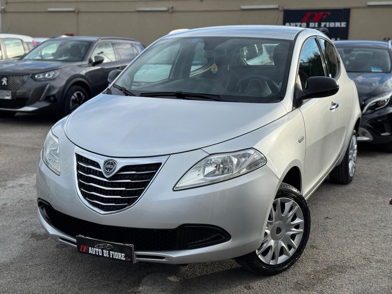 Lancia Ypsilon 0.9 TwinAir 85CV Metano di serie Gold