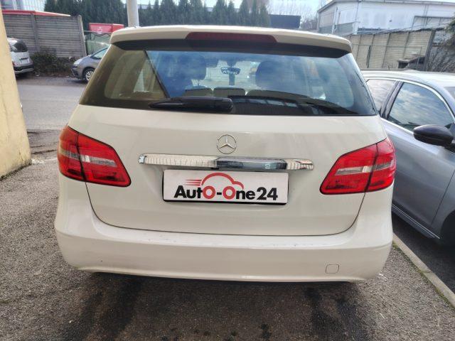MERCEDES-BENZ B 180 CDI Premium PREZZO REALE NEOPATENTATI