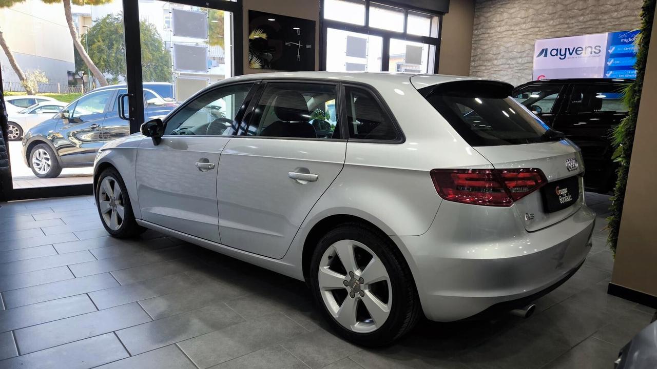 Audi A3 SPB 1.6 TDI Attraction