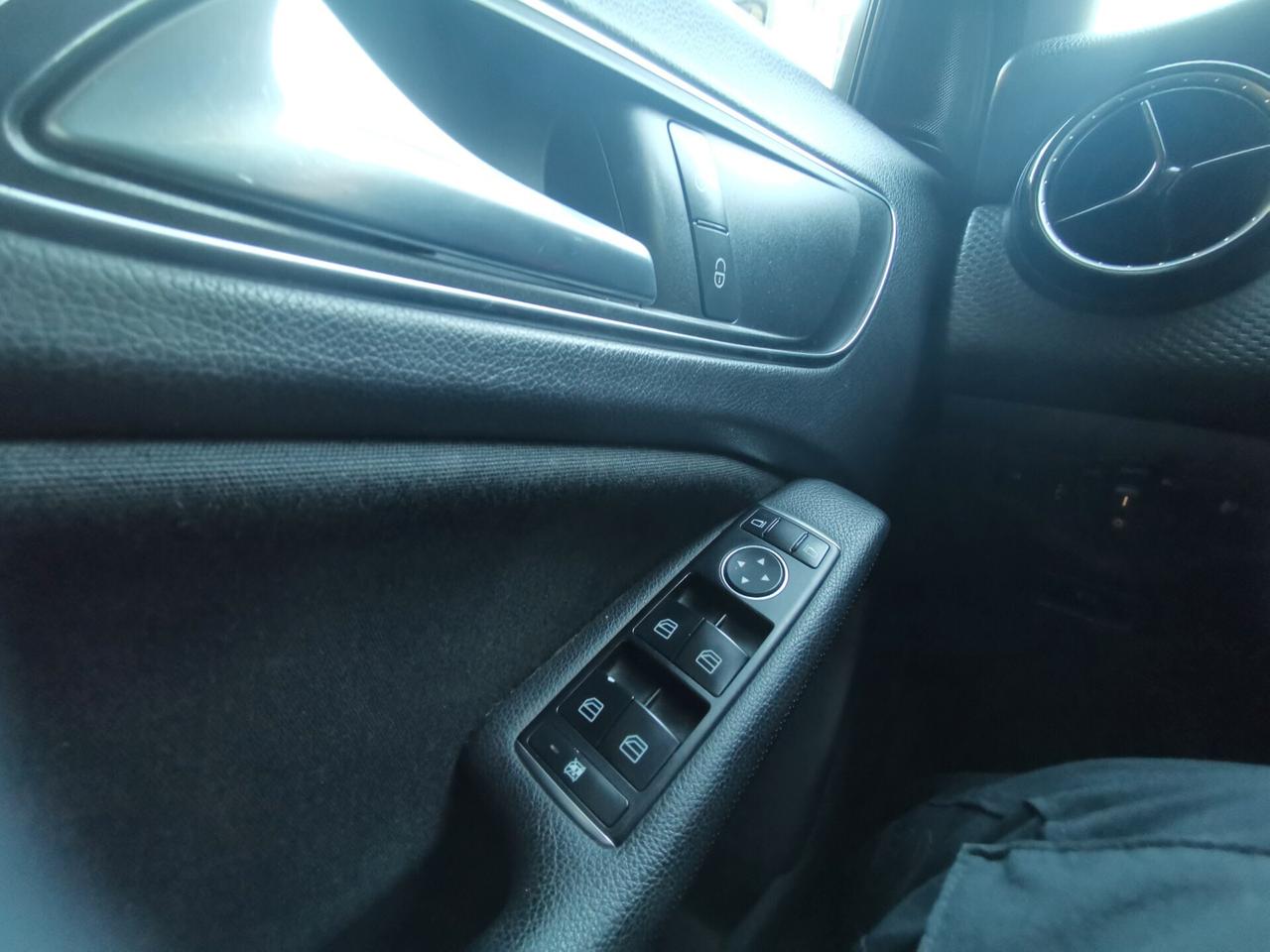 Mercedes-benz A 180 CDI AUTOMATICA