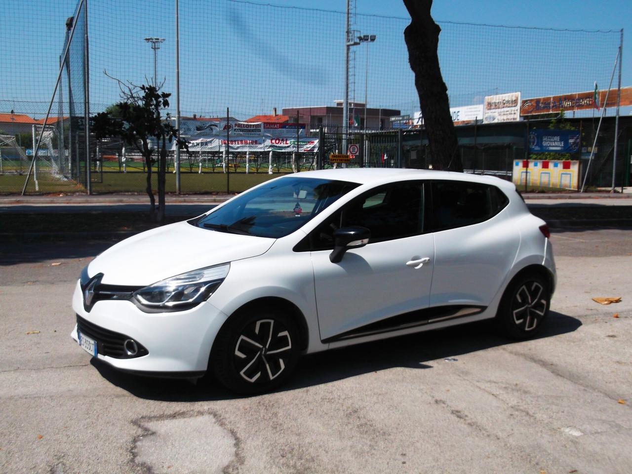 Renault Clio 1.2 GPL 5P. casa madre 2013