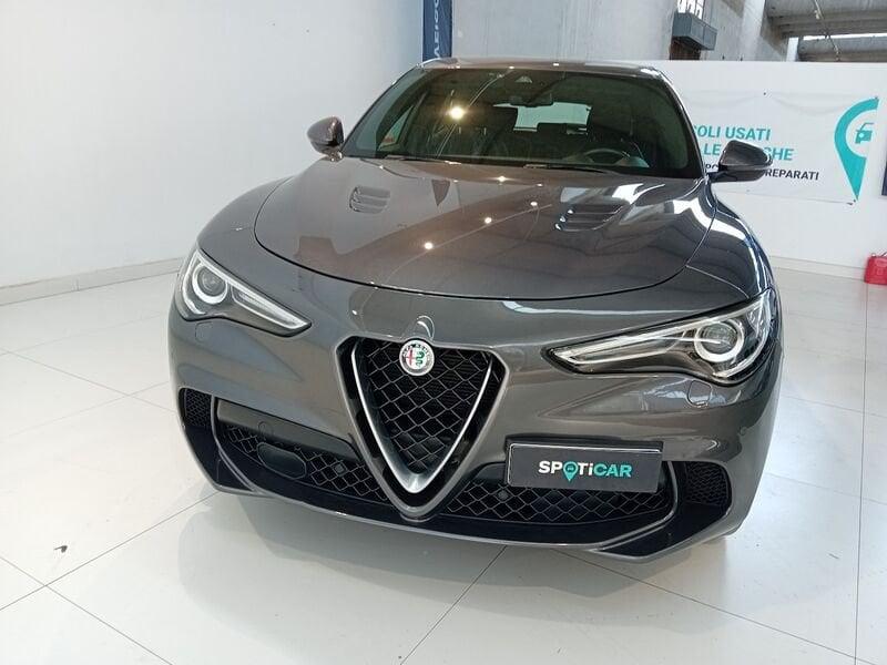 Alfa Romeo Stelvio 2.9 Bi-Turbo V6 510 CV AT8 Quadrifoglio
