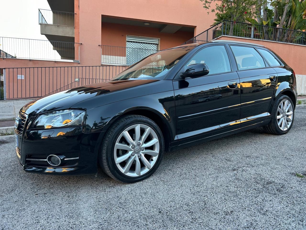 Audi A3 SPB 1.6 TDI Ambition ideale per neopatentati