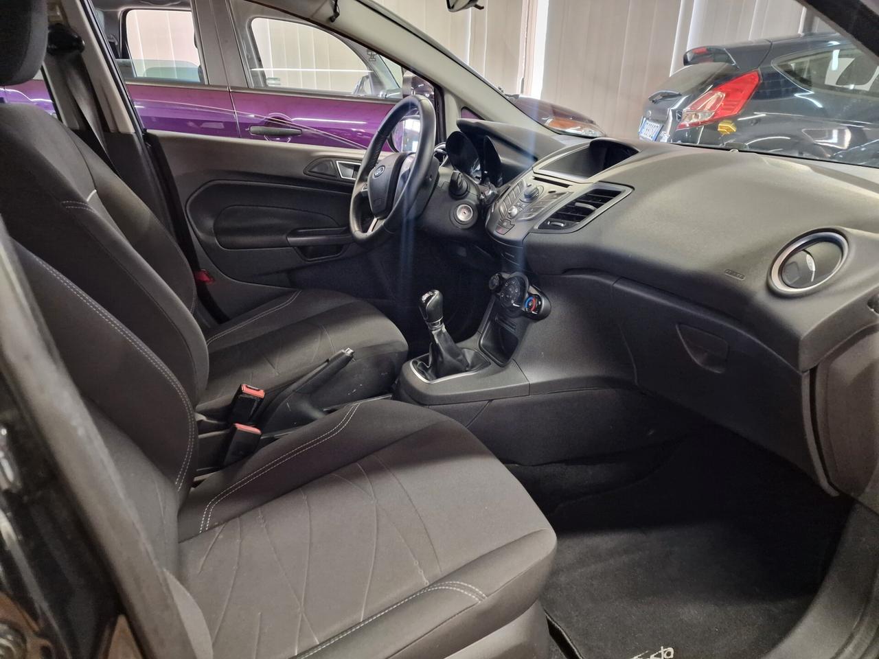 Ford Fiesta 1.5 TDCi 75CV 5 porte Titanium