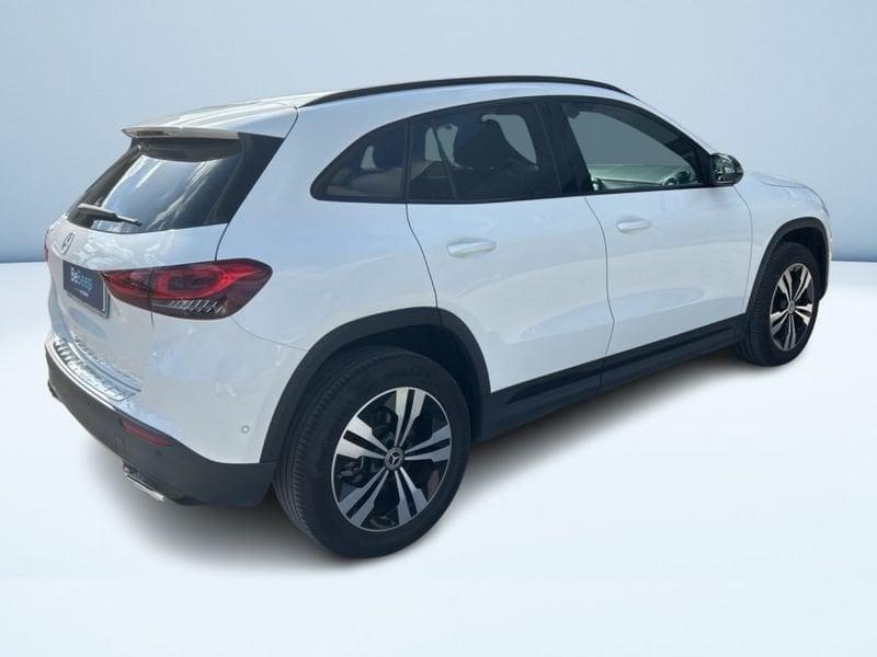 Mercedes-Benz GLA 200 D SPORT PLUS AUTO