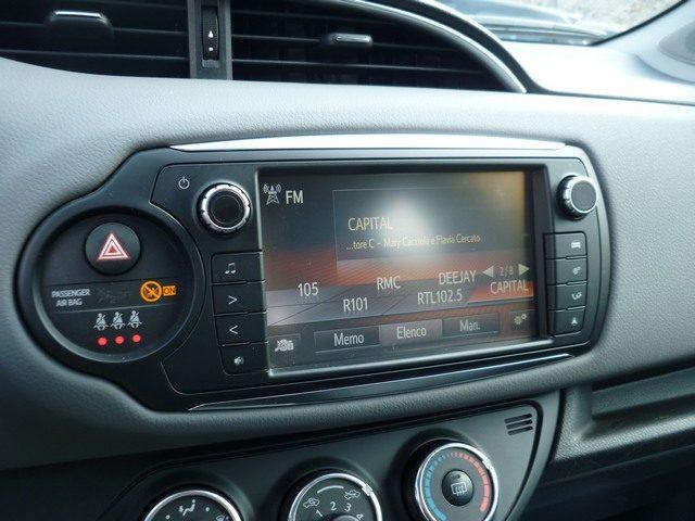 TOYOTA Yaris 1.3 5 porte Active Multidrive S