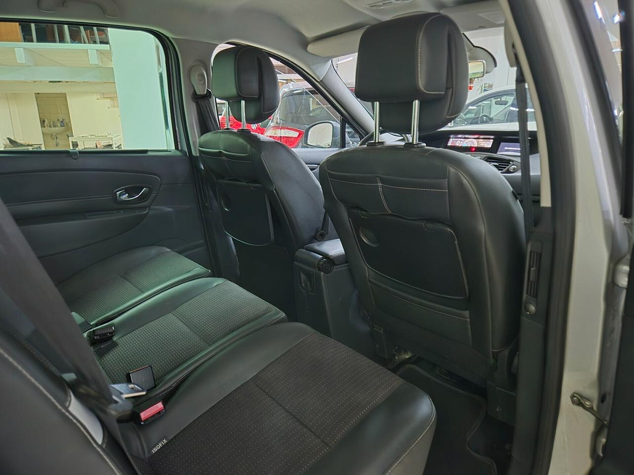 Renault Scenic X-Mode 1.5 dCi 110 CV Luxe-Privilege