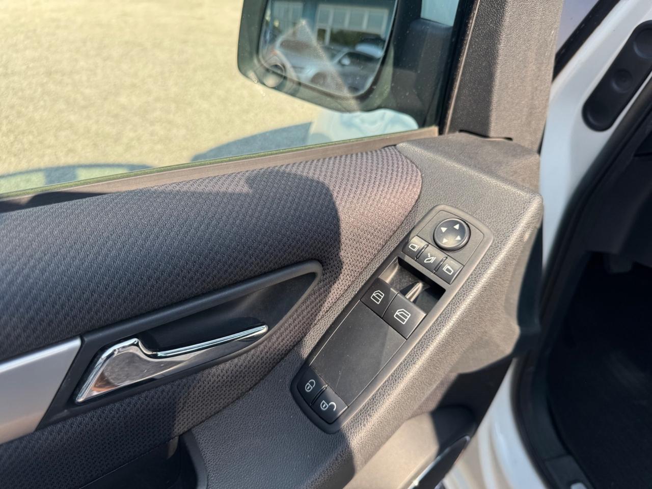 Mercedes-benz A 160 CDI BlueEFFICIENCY Premium NEOPATENTATI