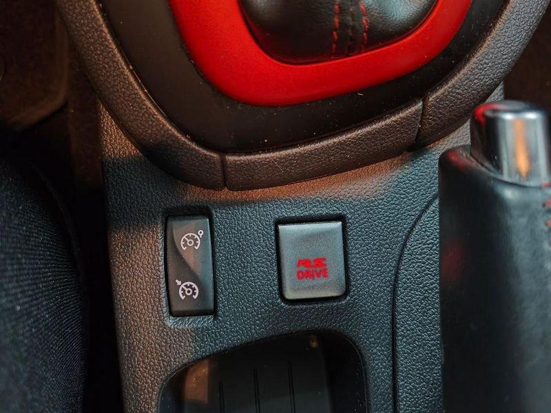 Renault Clio TCe 220CV EDC 5 porte Energy R.S. Trophy