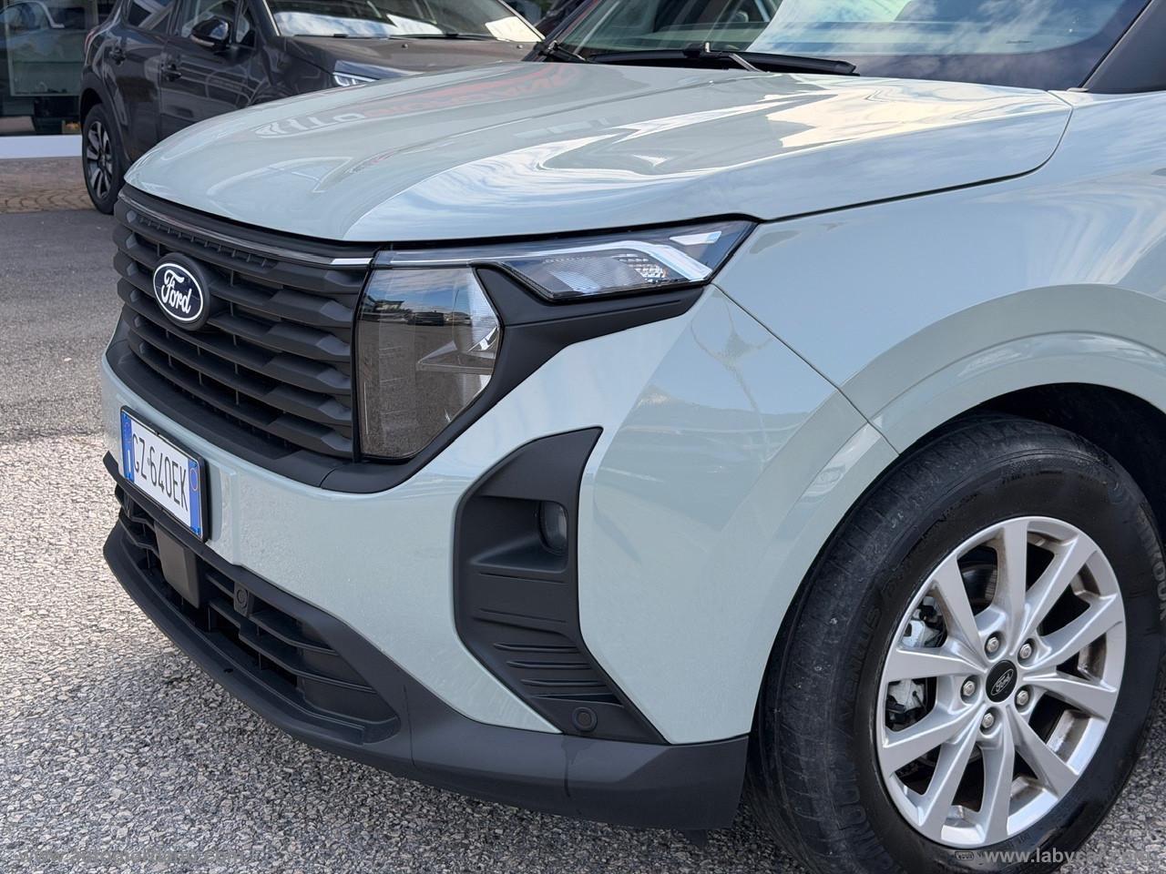 FORD Tourneo Courier 1.0 EcoBoost Pow. Tit. WINTER PACK