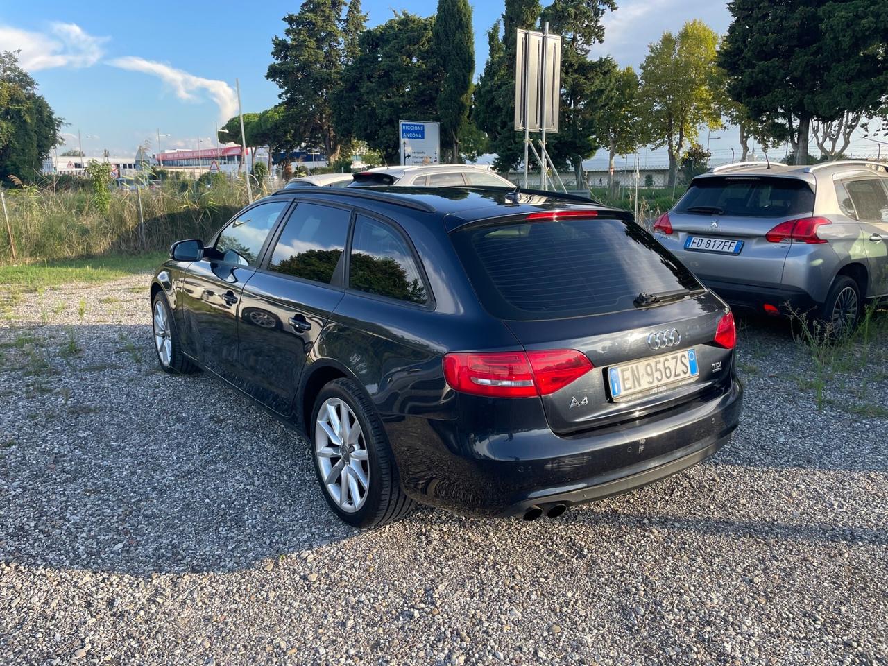 Audi A4 Avant 2.0 TDI 177CV quattro Advanced