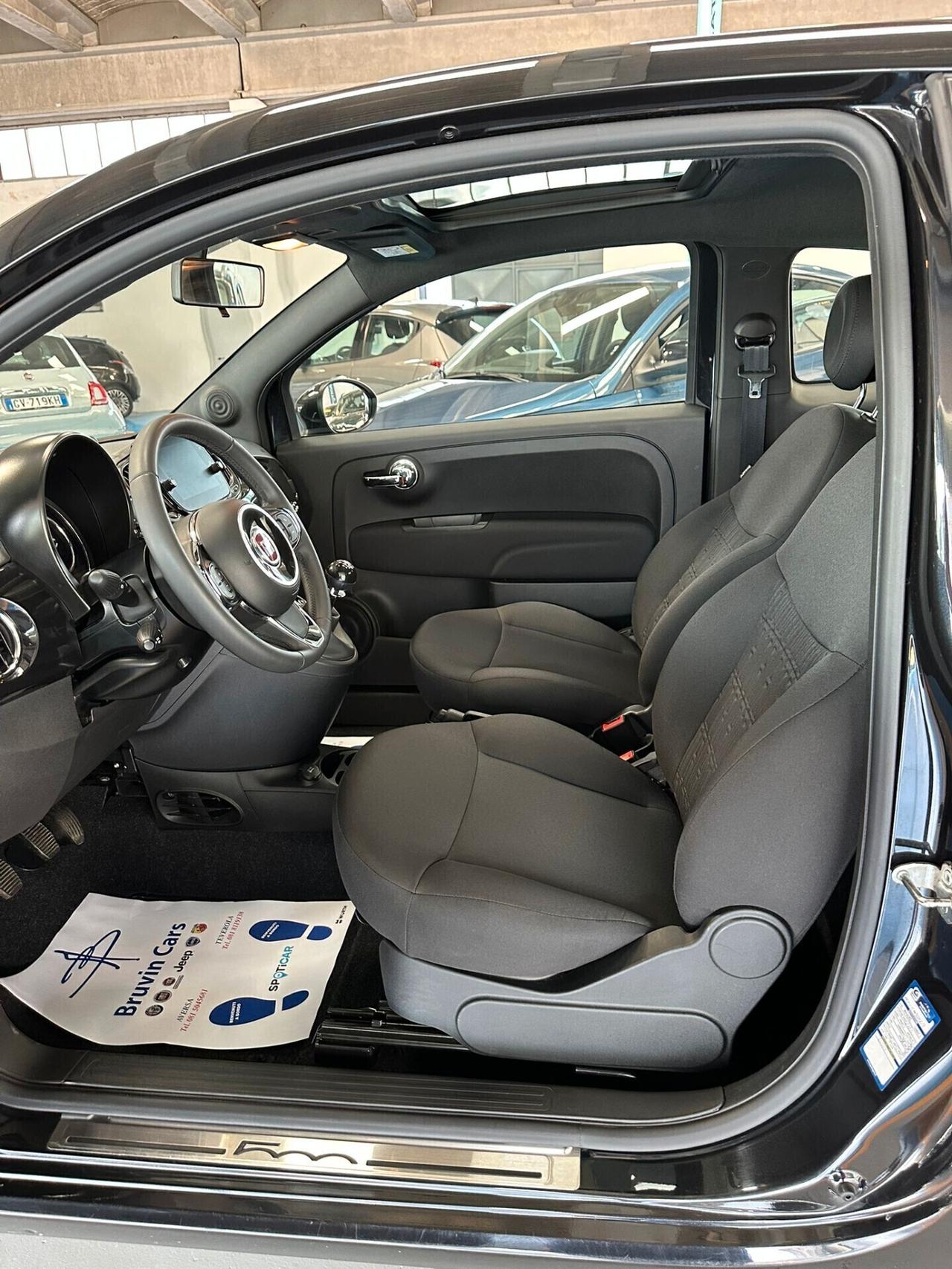 Fiat 500 1.0 hybrid DOLCEVITA 2024 km aziendale