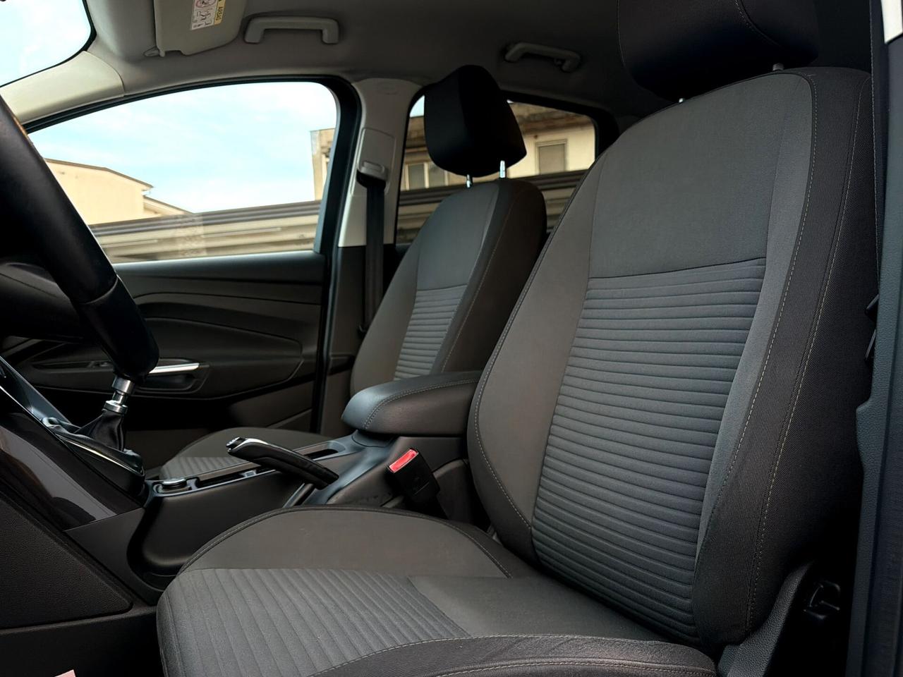 Ford C-Max Titanium