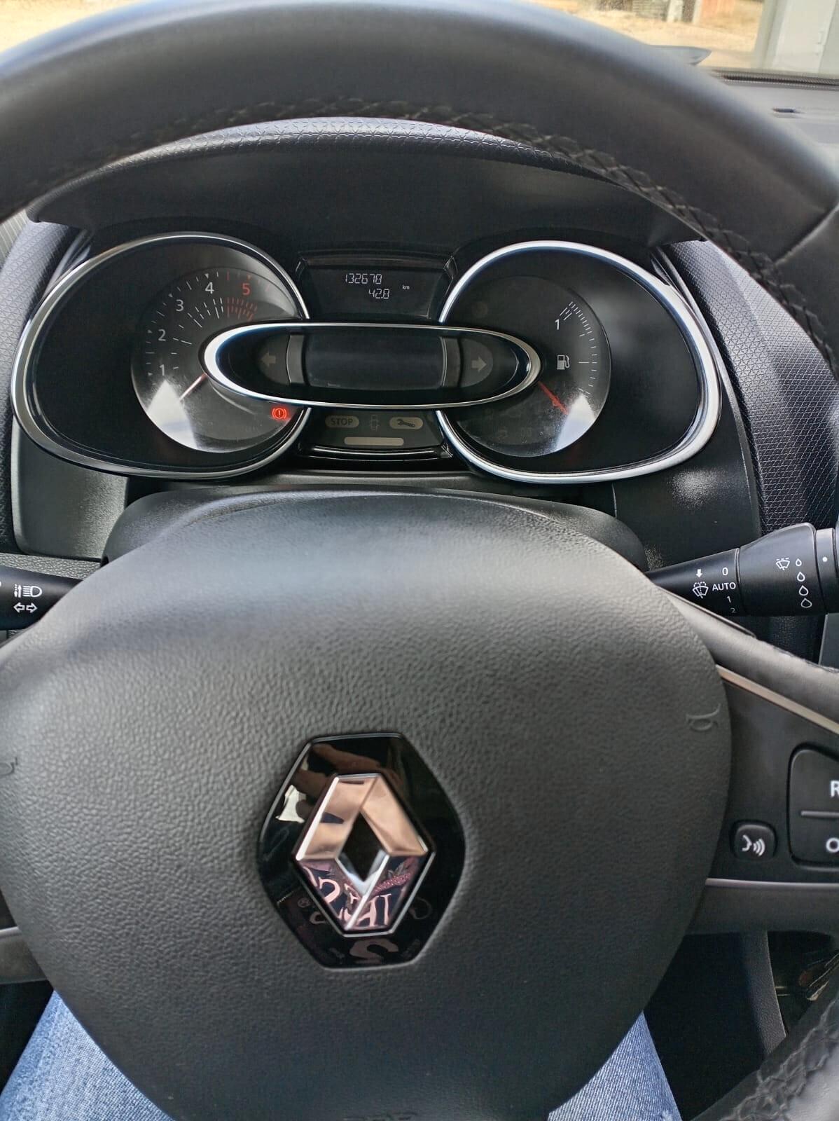 RENAULT CLIO DIESEL 1.5 dCi 5 porte