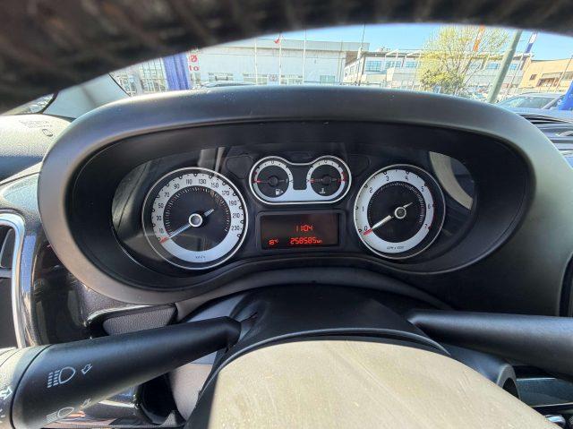 FIAT 500L 500L Living Living 1.6 mjt Lounge 105cv