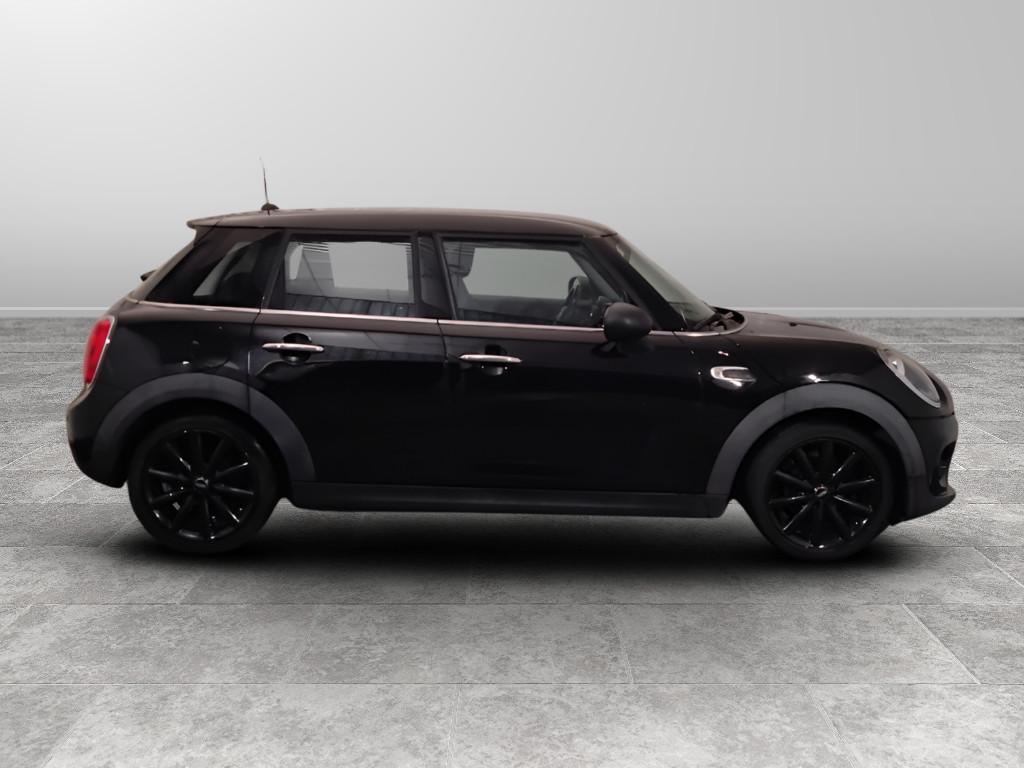 MINI Mini IV F55-F56 2014 - Mini 1.2 One 75cv 5p