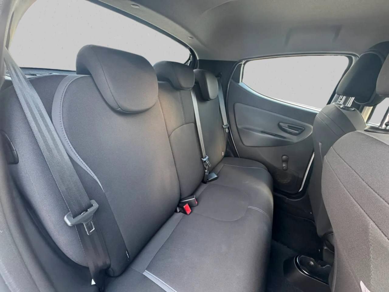 Lancia Ypsilon 1.2 69 CV 5 porte GPL Ecochic Gold 09/2017