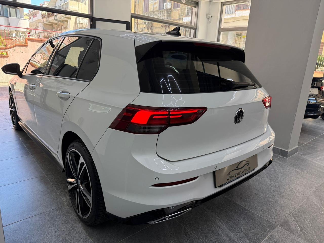 Golf 1.5 eTSI 150 CV EVO ACT DSG 1st Edition Style GTI