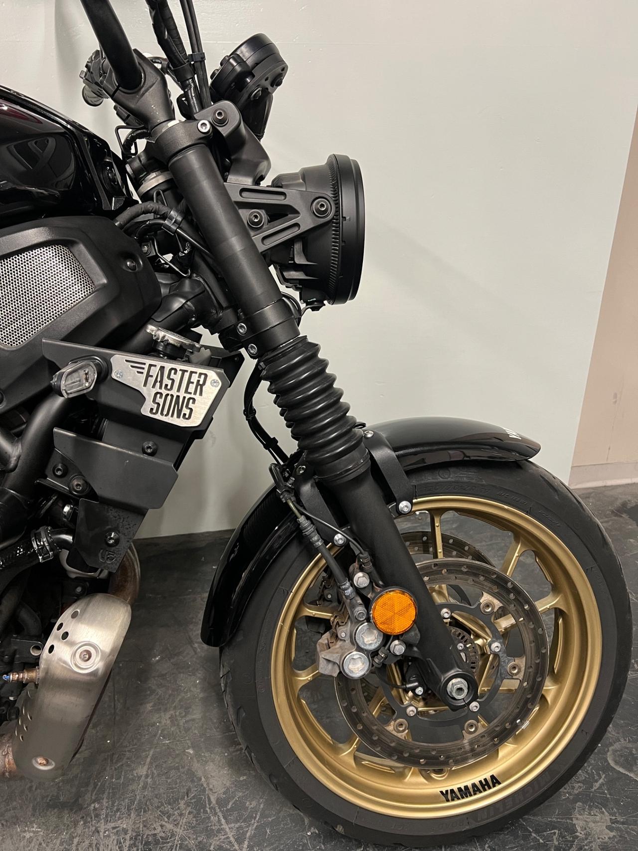 Yamaha XSR 700 History black