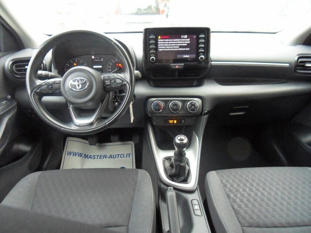 Toyota Yaris 1.0 5 porte Active