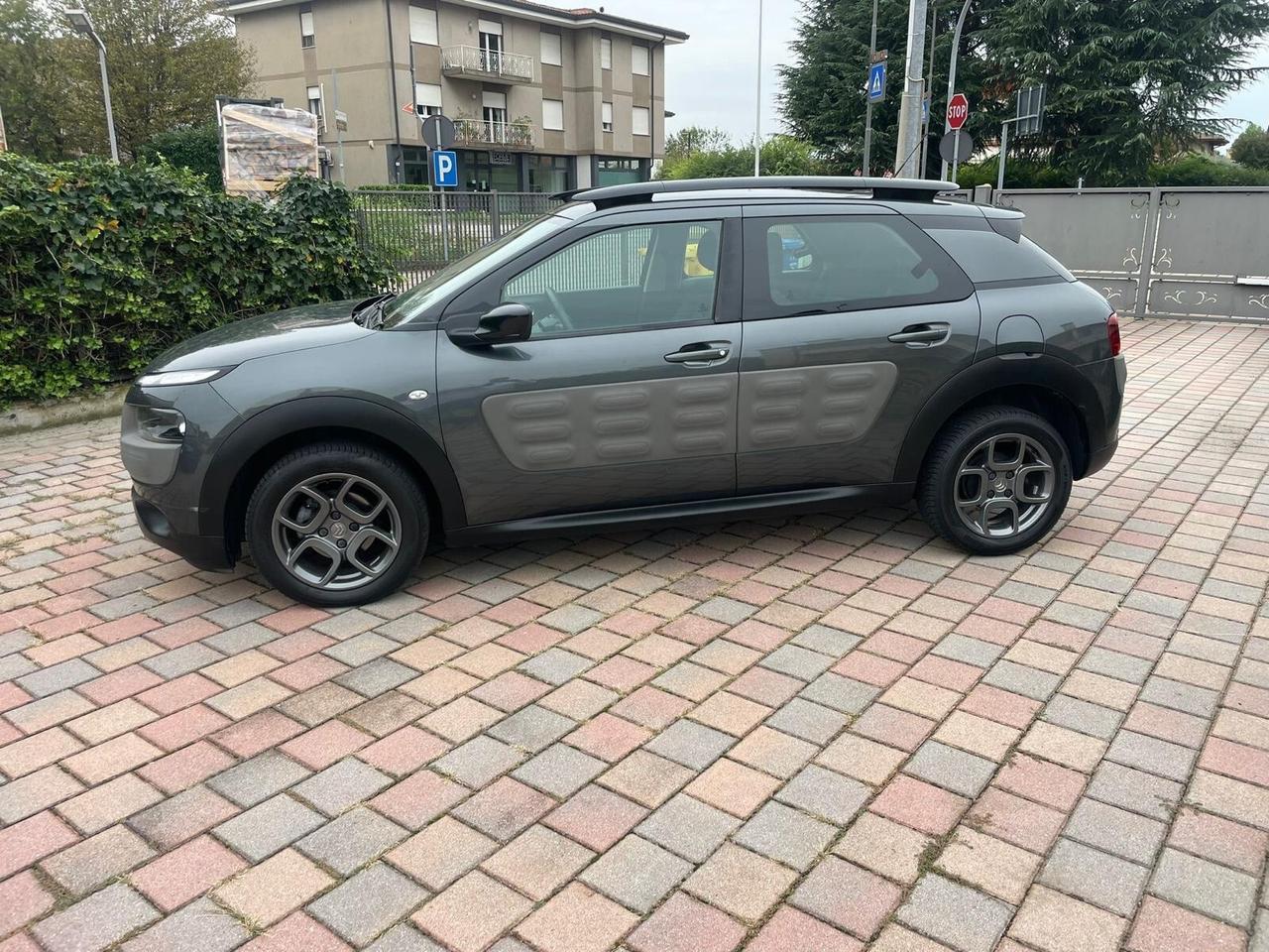 Citroen C4 Cactus BlueHDi 100 S&S Live