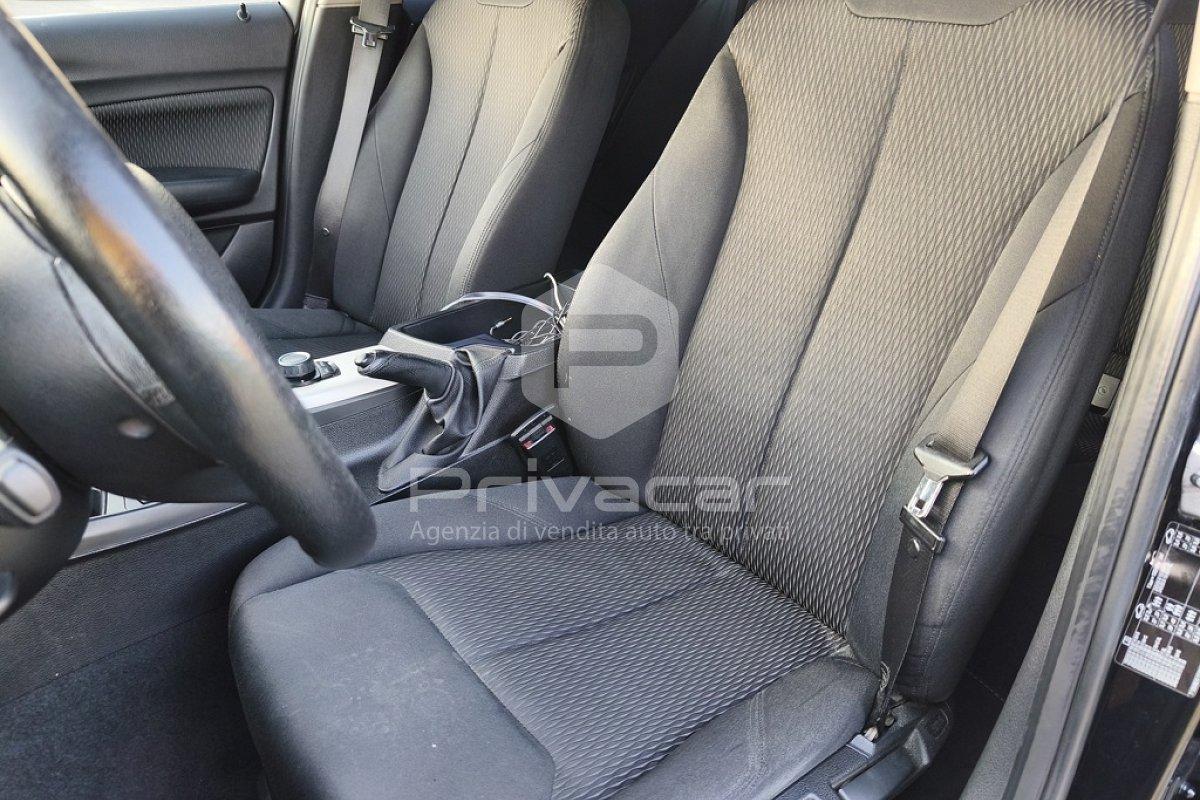 BMW 116d 5p. Advantage