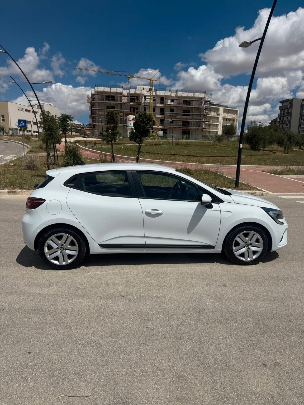 Renault Clio Full Hybrid E-Tech 140 CV 5 porte Zen
