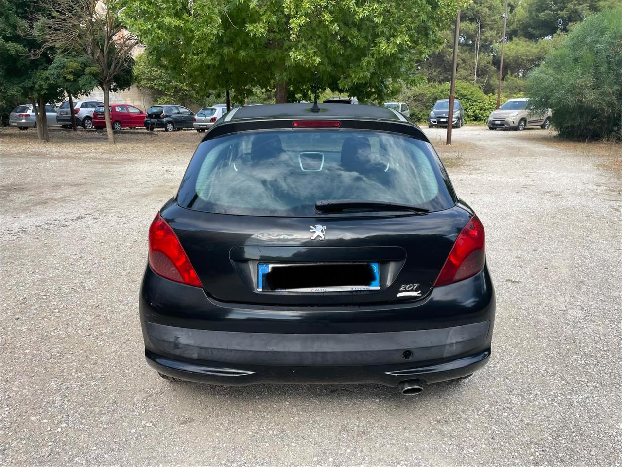 Peugeot 207 1.6 HDi 90CV 5p. XS