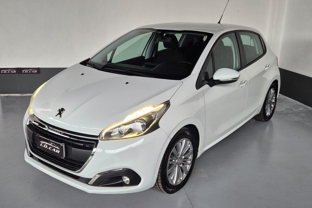 Peugeot 208 PureTech 82 5 porte Allure
