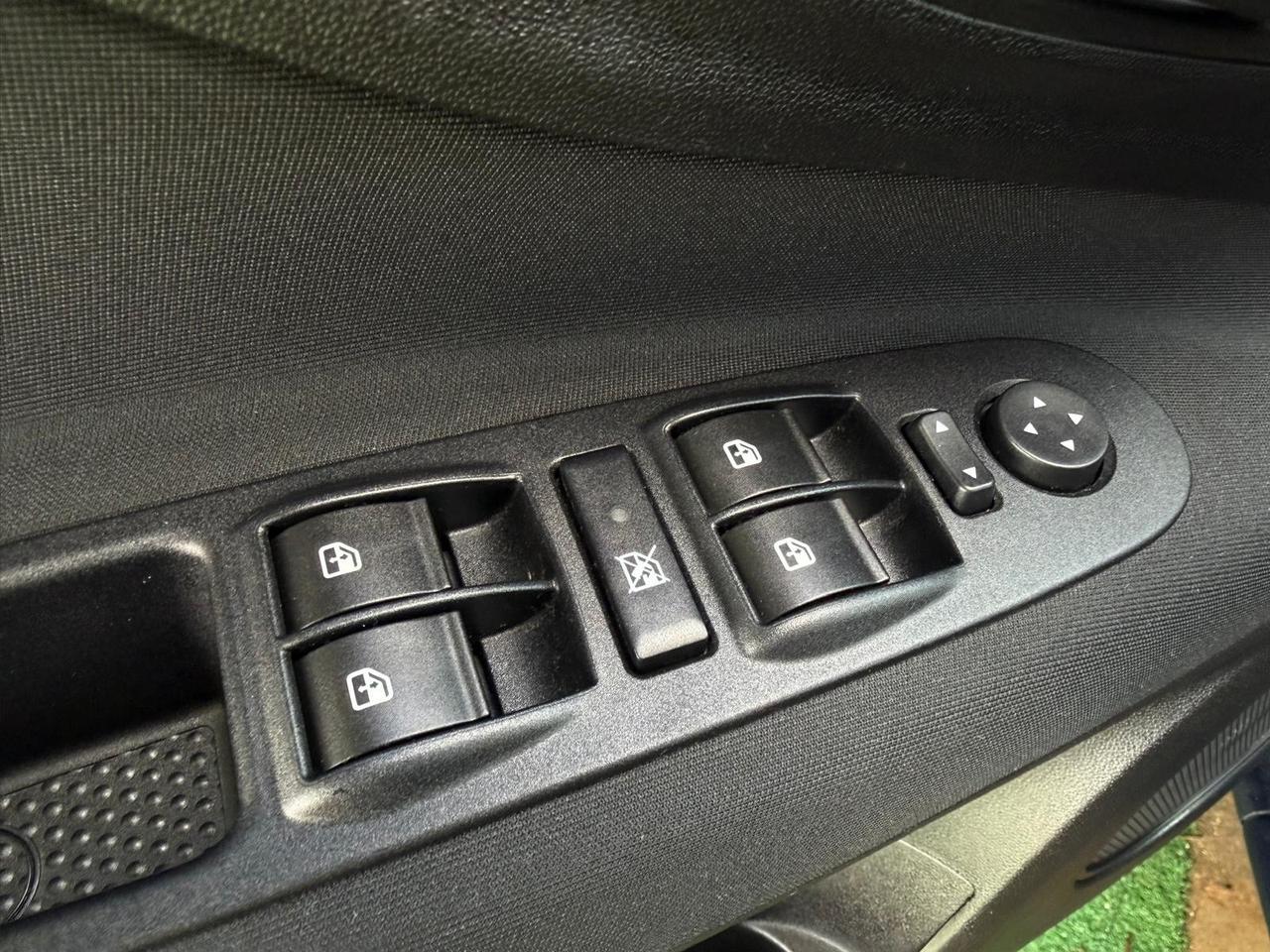 Fiat Punto 1.3 MJT II S&S 95 CV 5 porte Street