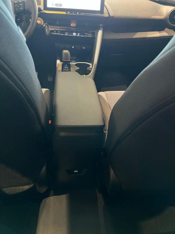 Toyota C-HR C-HR 2.0 HV Trend