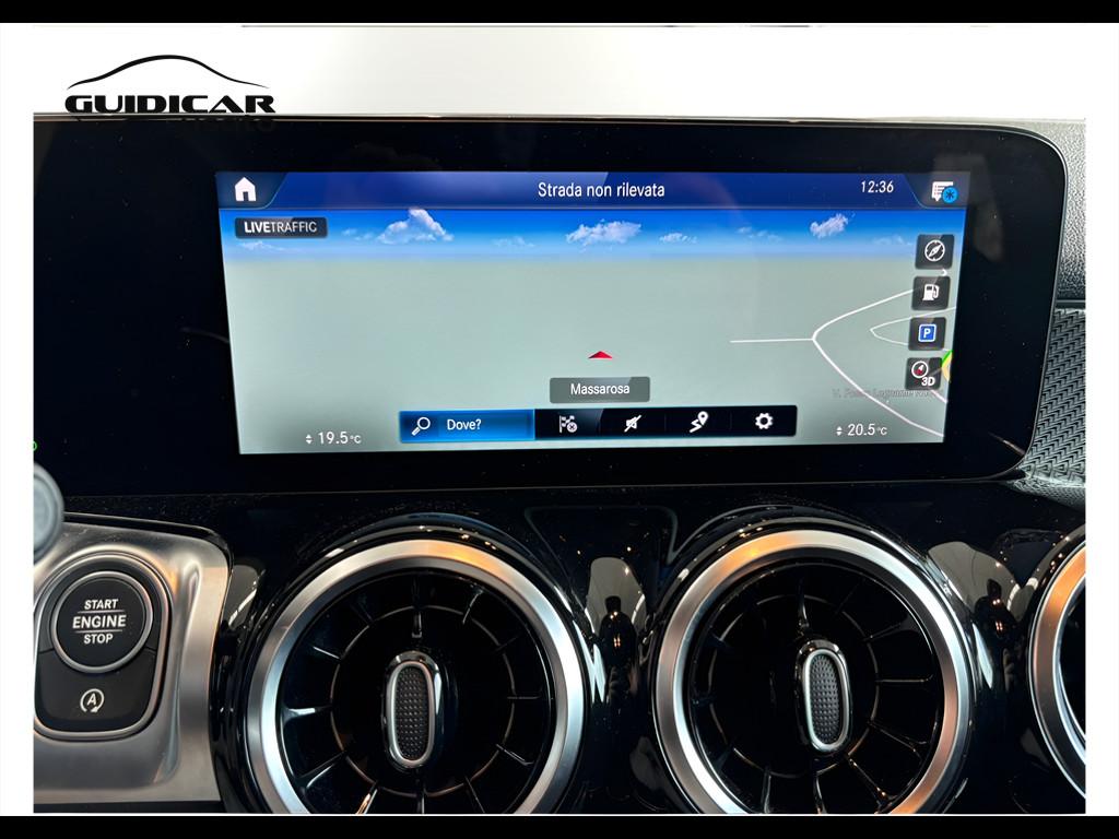 Mercedes-Benz GLB - X247 2019 - GLB 200 d Premium auto