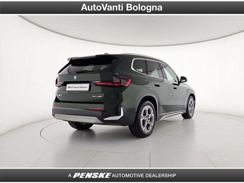 BMW iX1 eDrive 20 X-Line