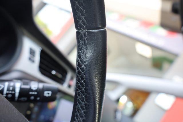 KIA cee'd 1.4 CVVT SW Navi Tel USB Android Apple NEOPATENTAT