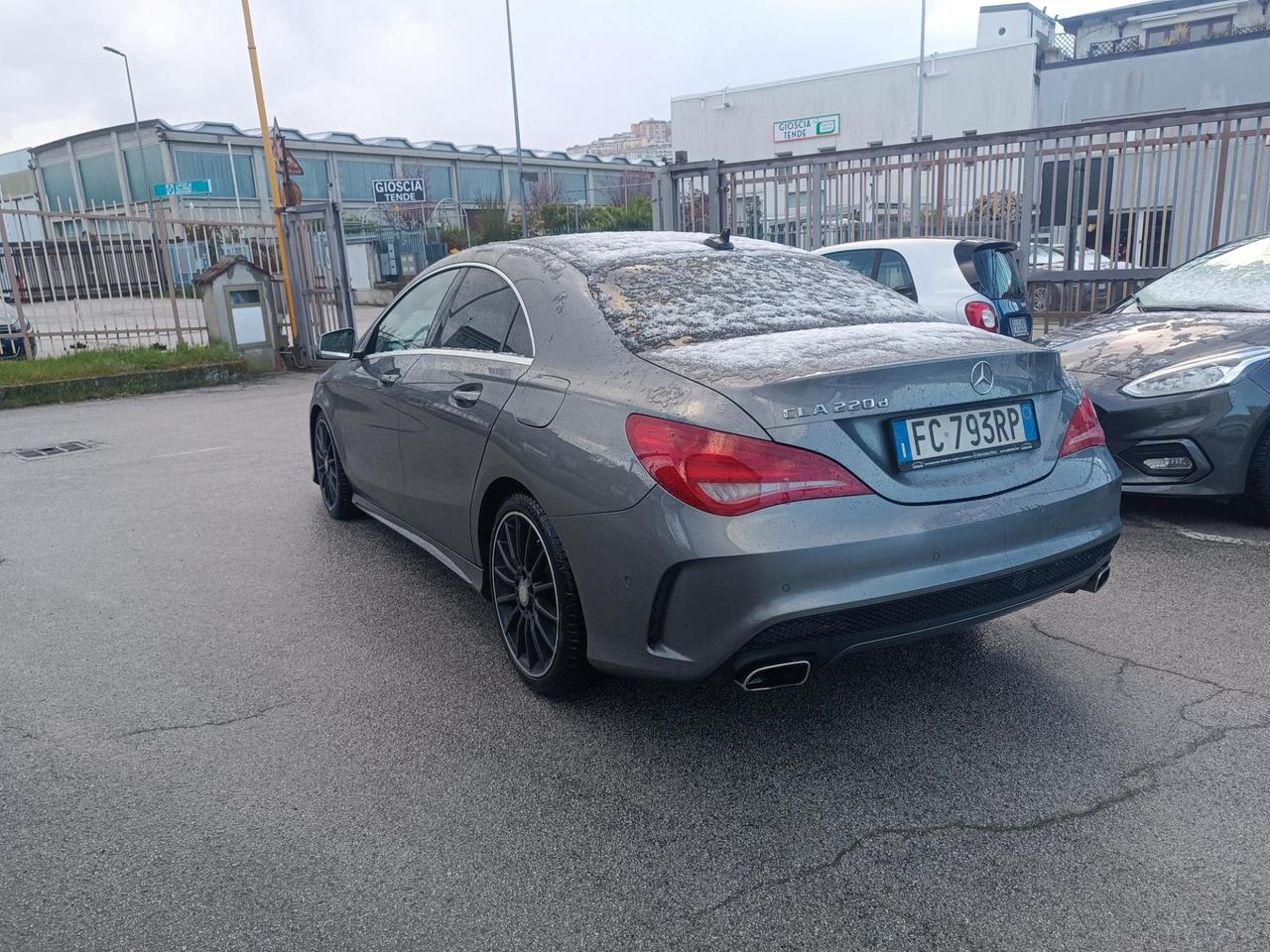 Mercedes CLA Berlina CLA 220 d Premium Dark Night 177cv auto