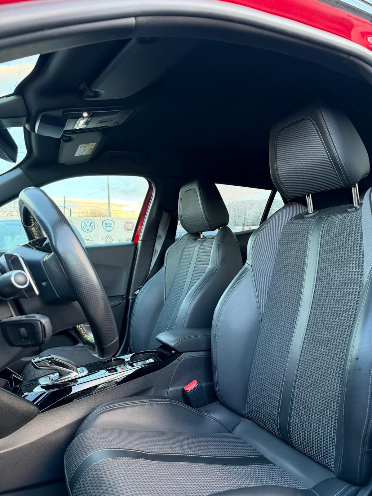 Peugeot 2008 PureTech 130 S&S GT Line