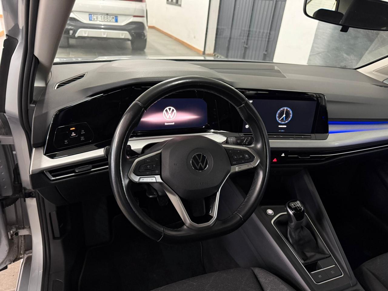 Volkswagen Golf 8 2.0 TDI DSG SCR Style